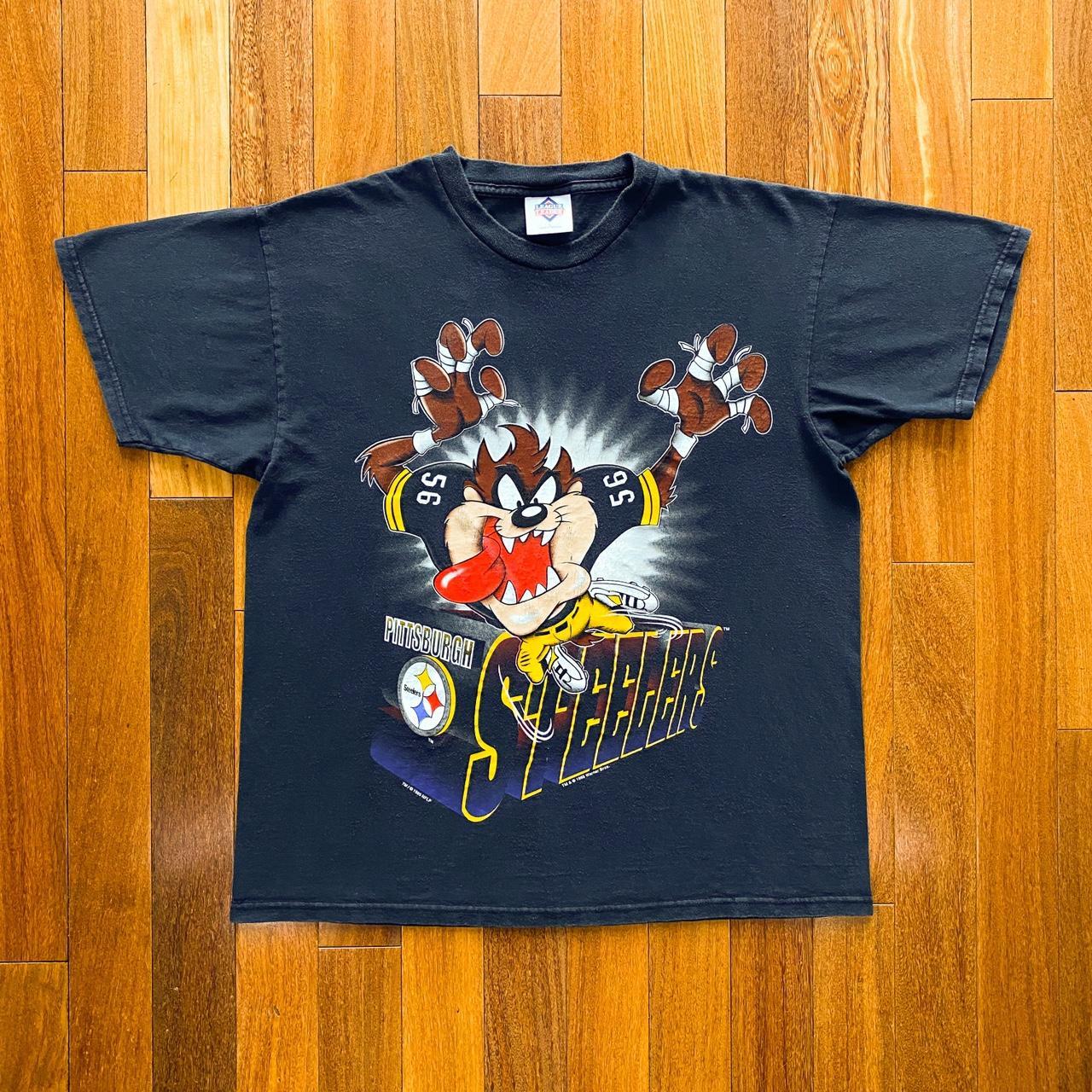 VINTAGE 1993 PITTSBURGH STEELERS NFL LOONEY TUNES - Depop