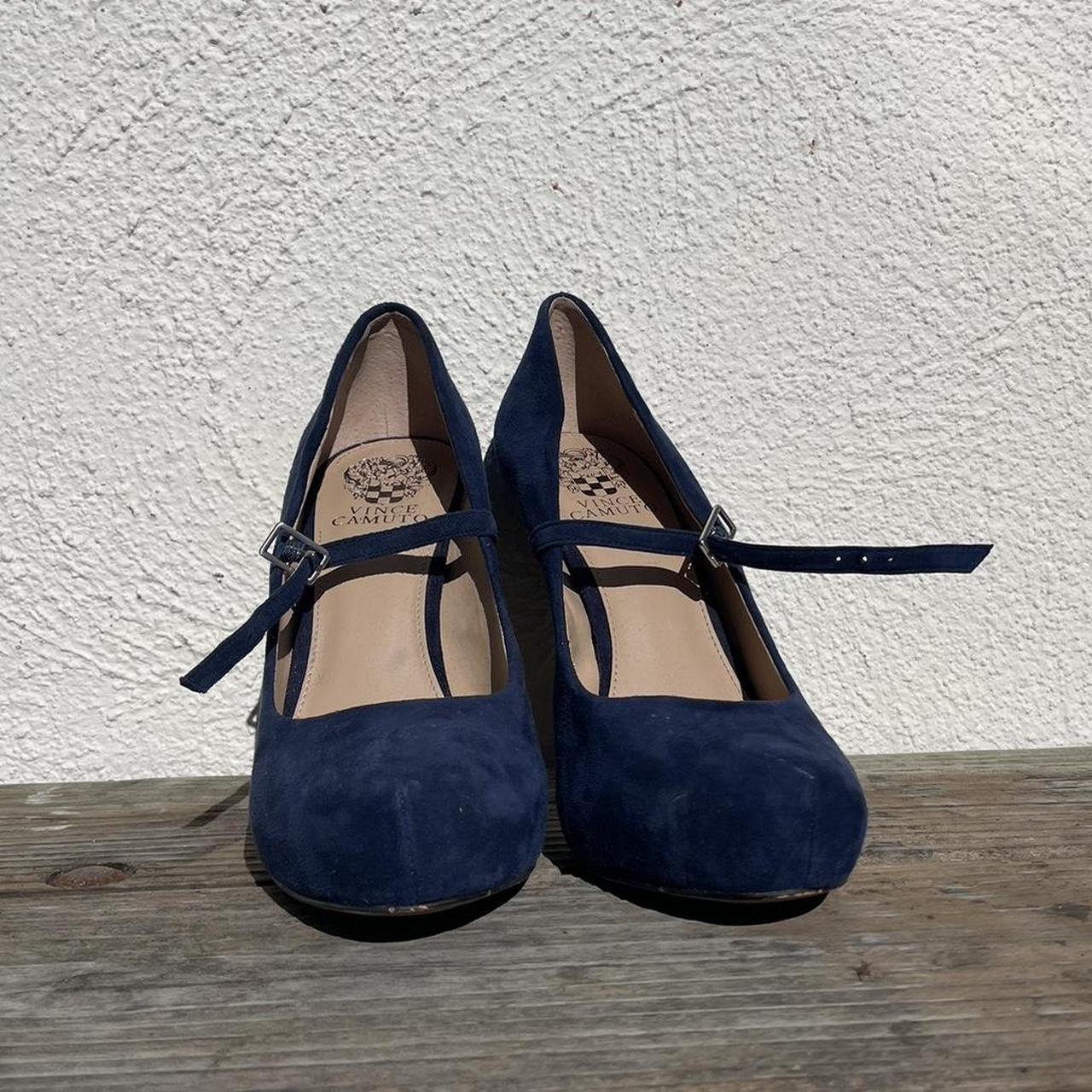 Vince Camuto Women's Navy Courts (3)