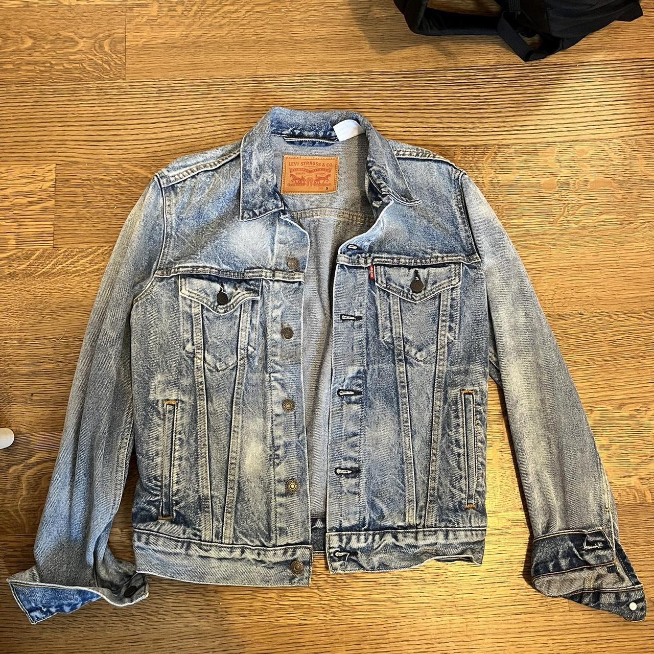 levi's trucker jacket spire