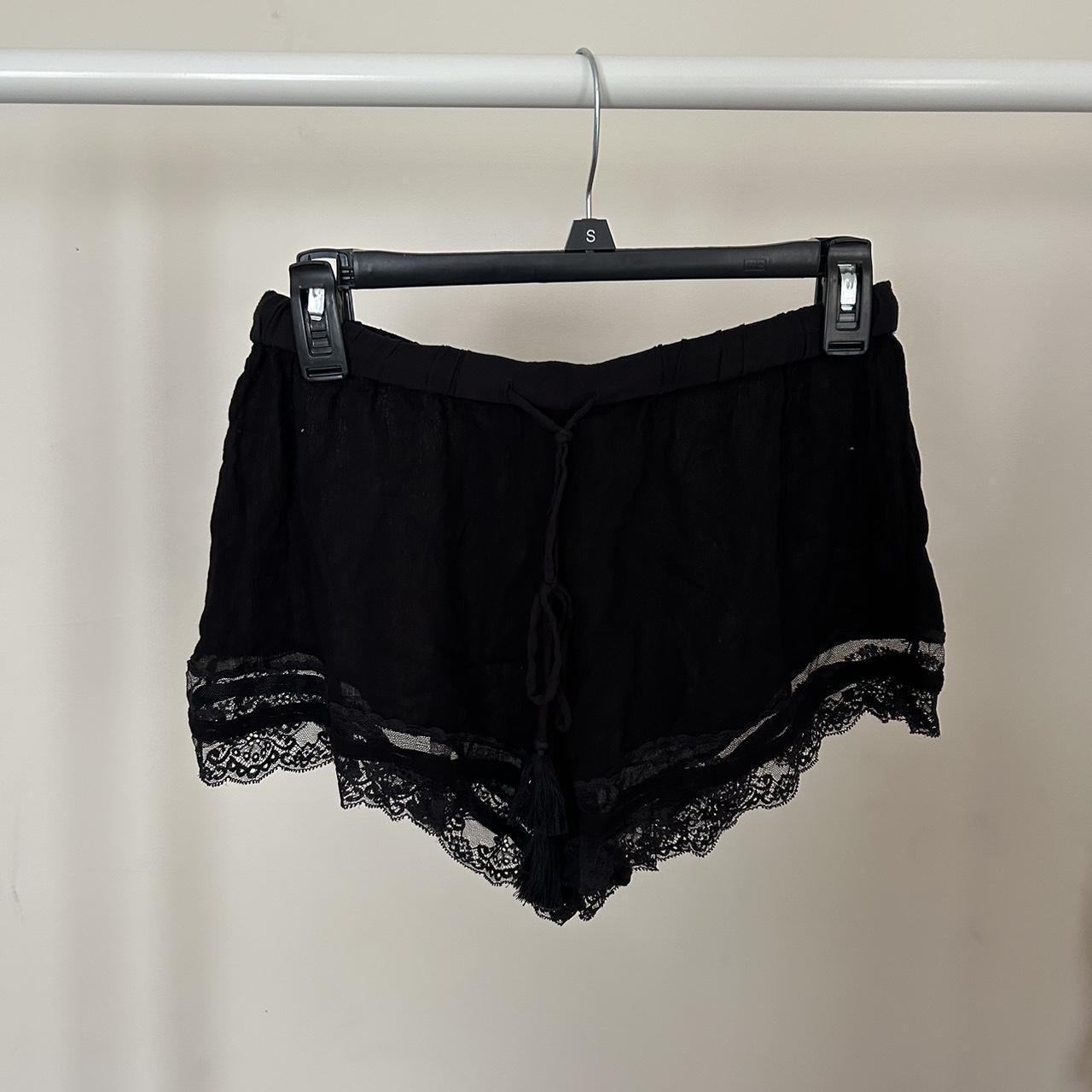 Free People Women's Black Shorts | Depop