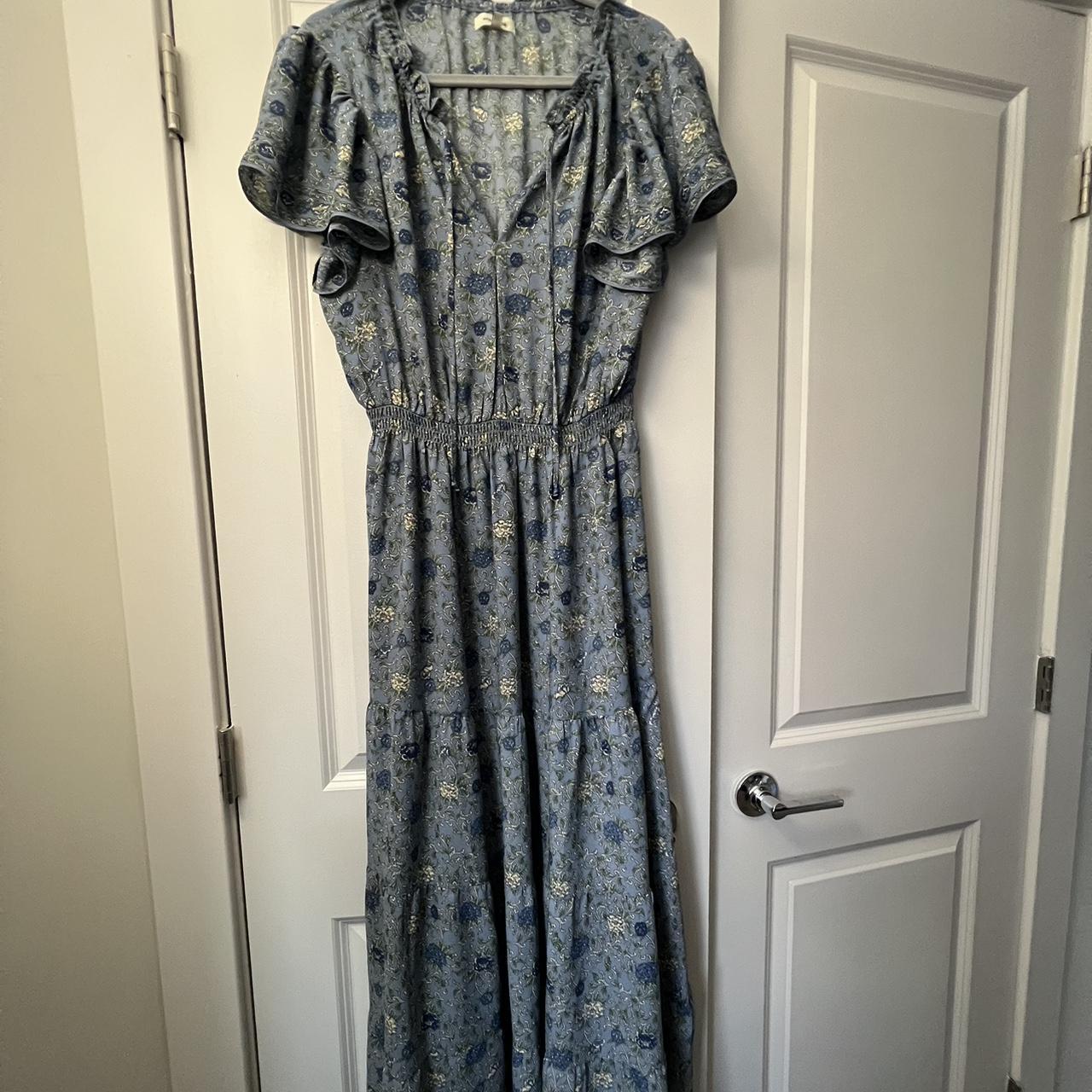 max studio maxi dress. size large. ruching at... - Depop