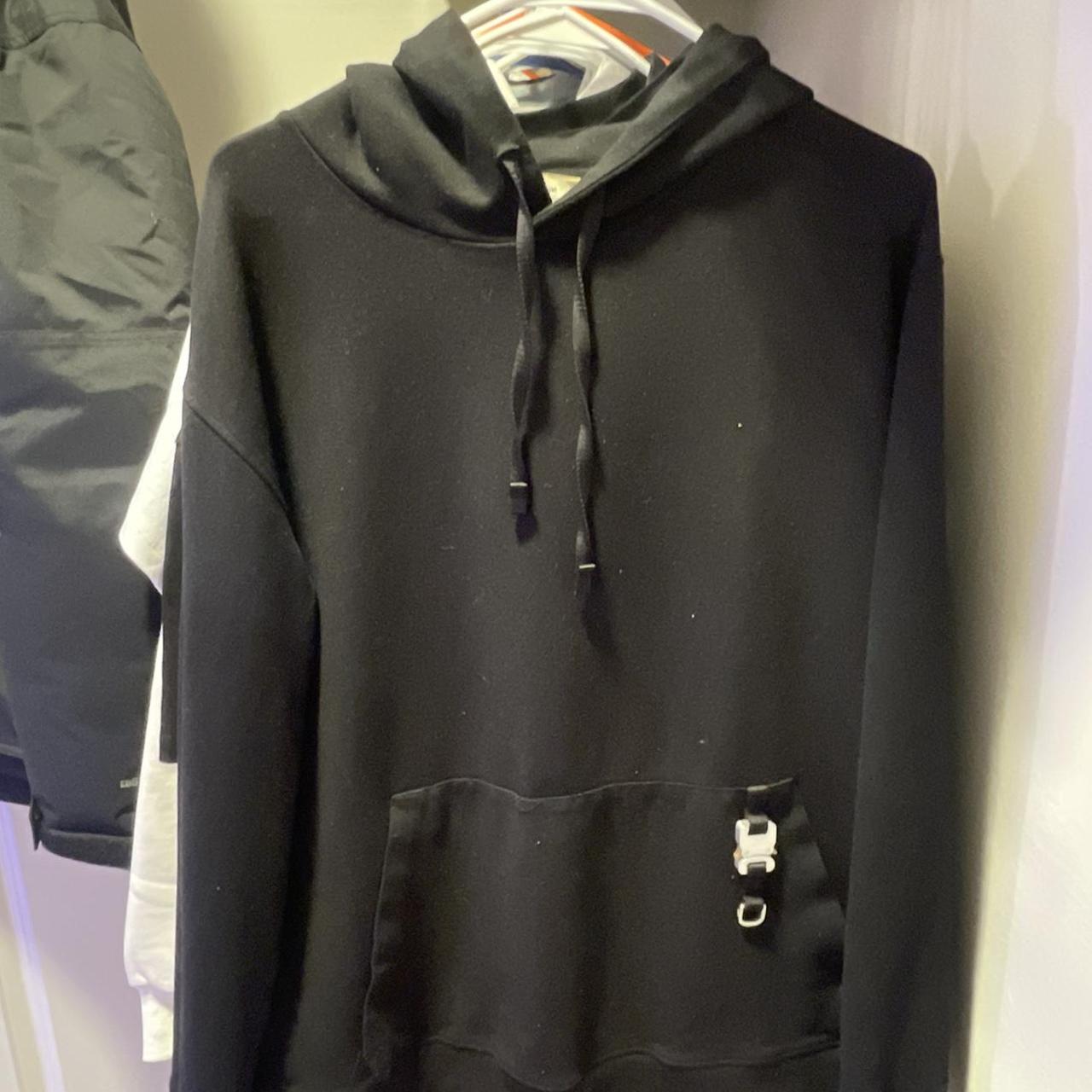 Alyx hoodie: XL, Fits perfect , Great condition...