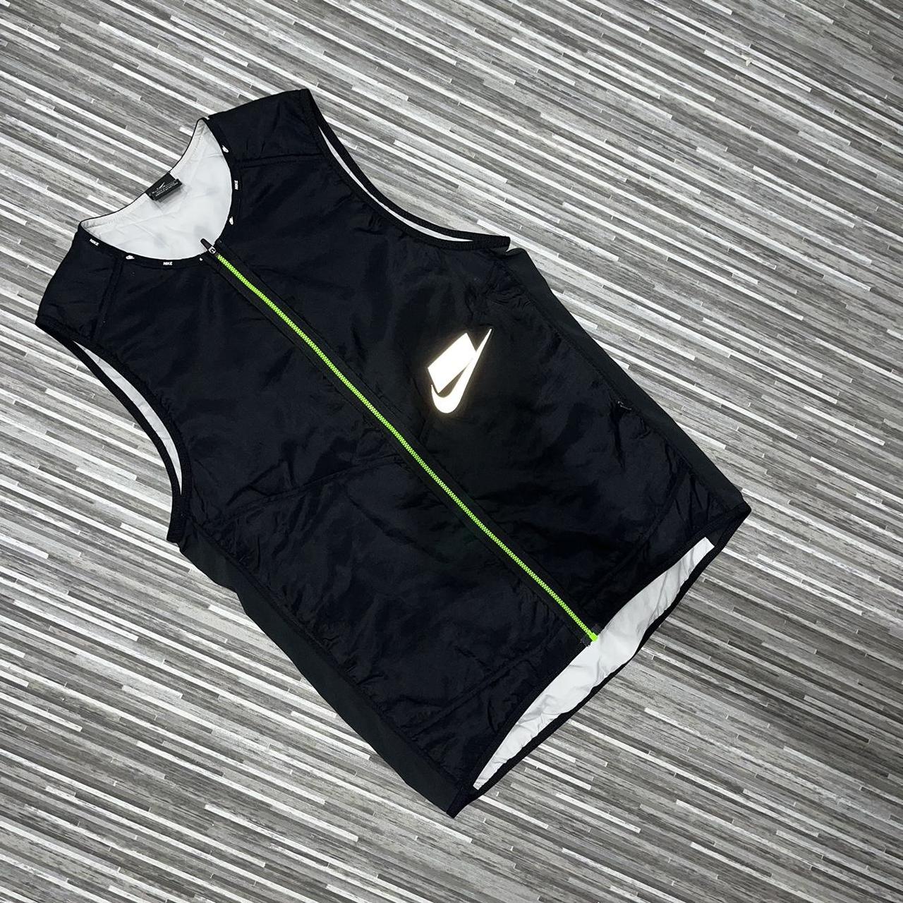 Nike Mens Aerolayer Running Gilet - Black