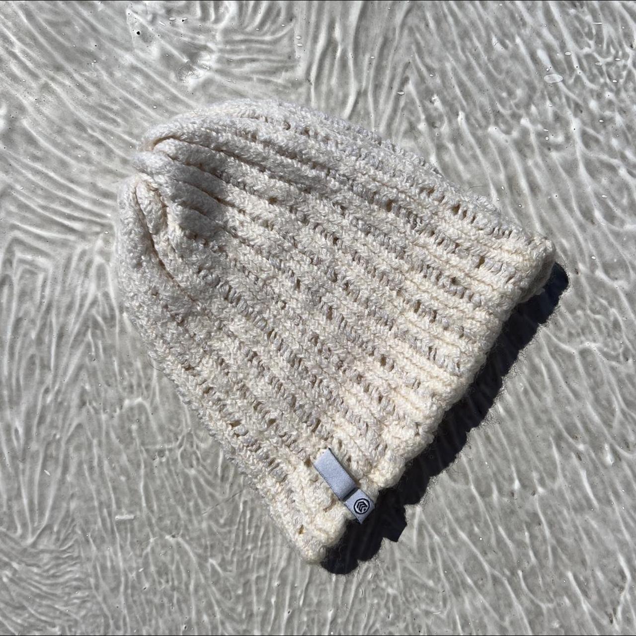 Burton Men's Hat Depop