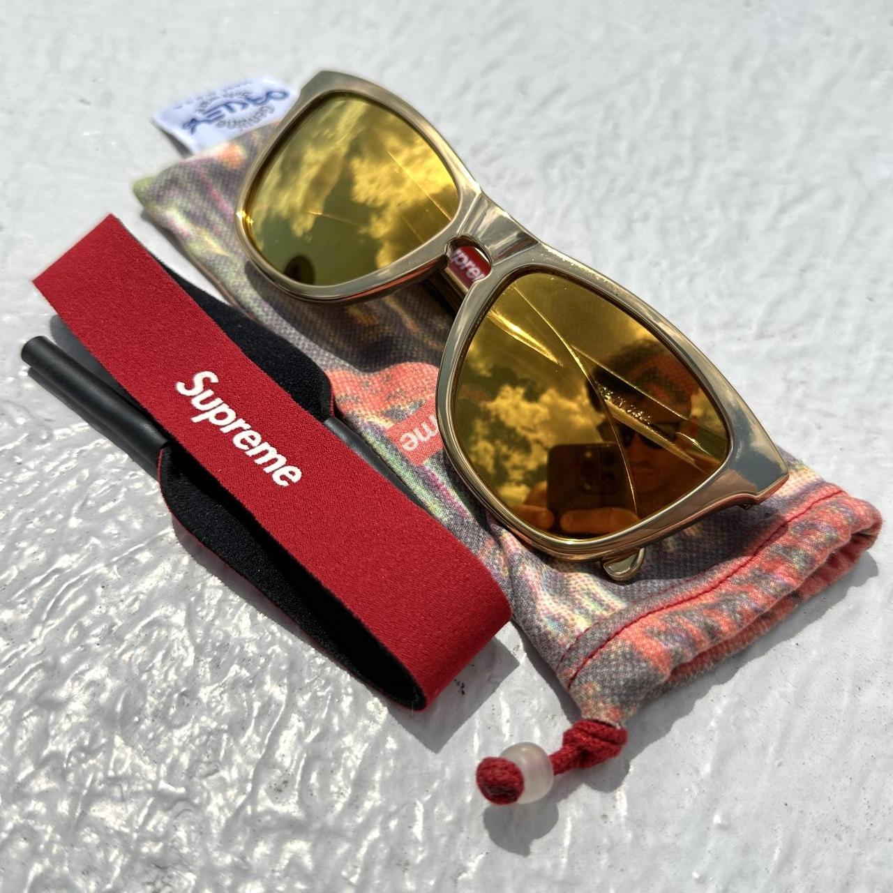 Supreme oakley frogskins online