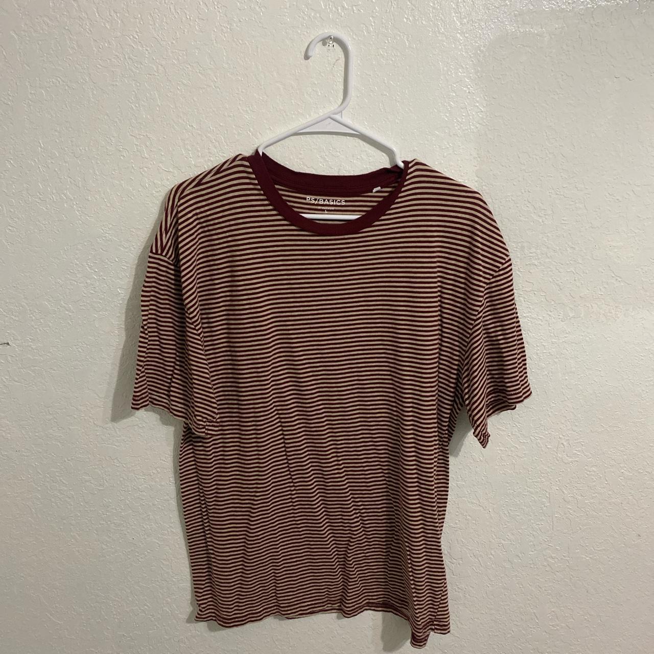 PacSun Men's Burgundy and White T-shirt | Depop