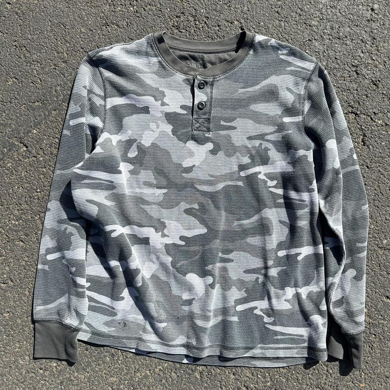 Camo long sleeve thermal shirt heavy and warm