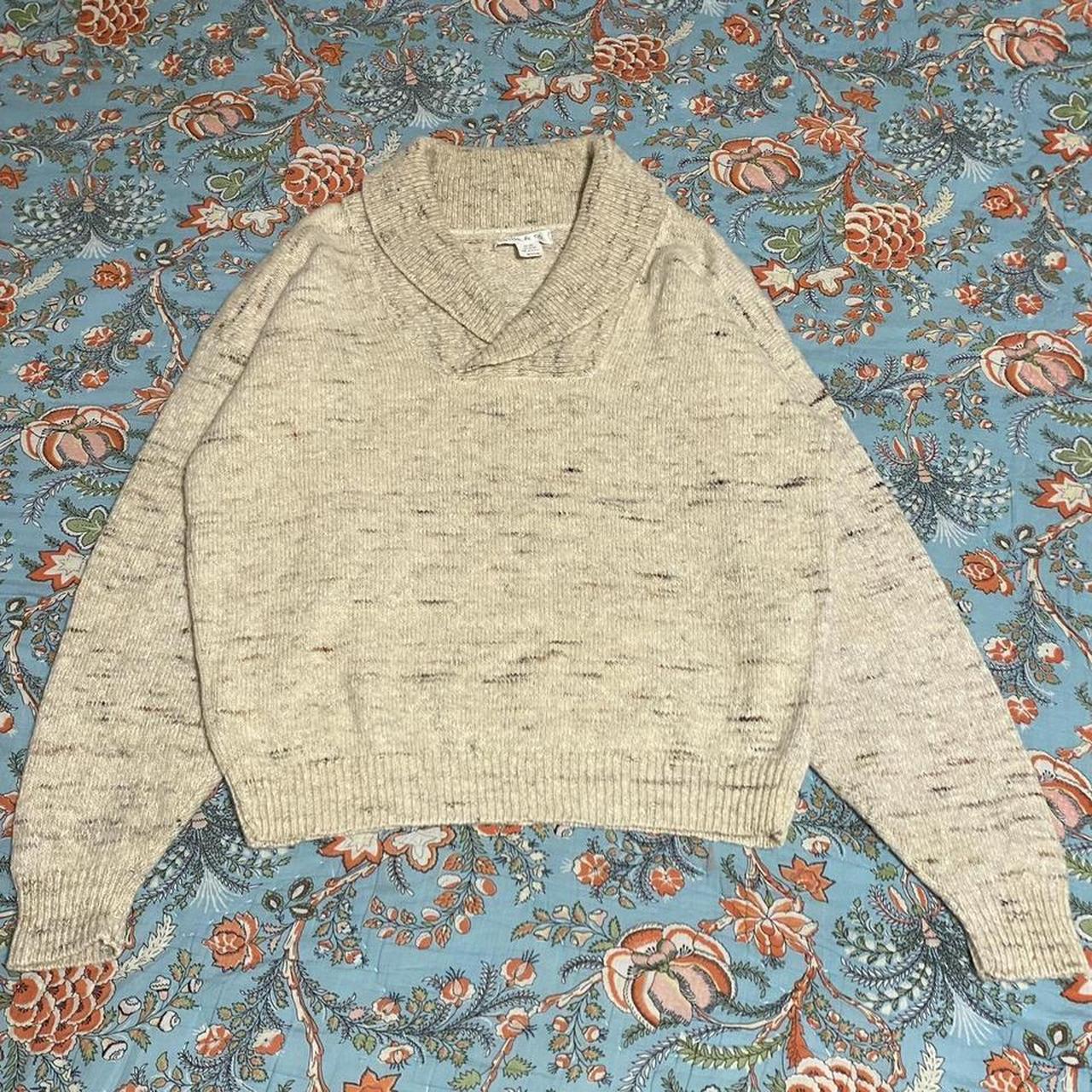 Vintage Wills & Co. v neck factory sweater