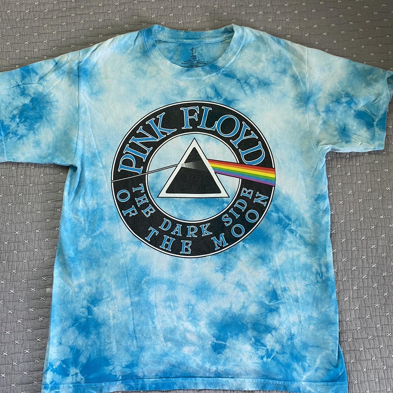 blue tie dye pink floyd shirt