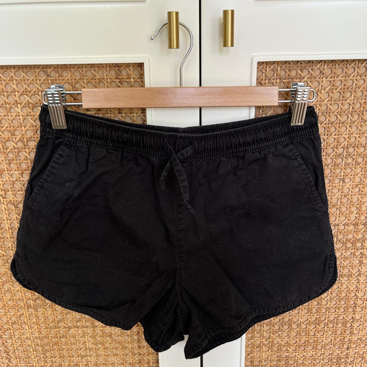 Tilii black shorts Girls size 14 In excellent. Depop