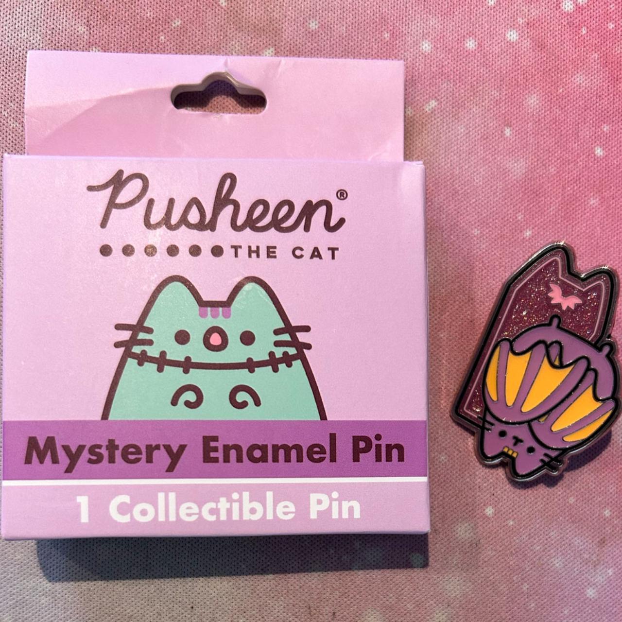 New Pusheen GITD (Glow In The Dark) Halloween hotsell Blind Box Complete Enamel Pin Set