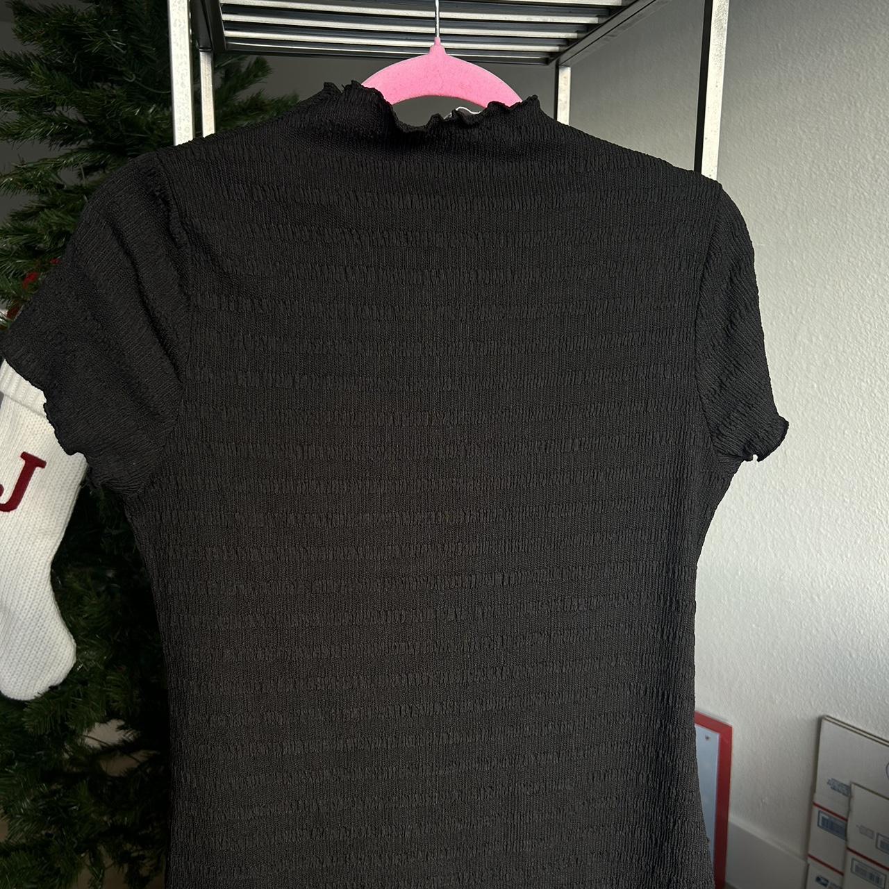 Black Cotton on dress, fits body so nicely Depop