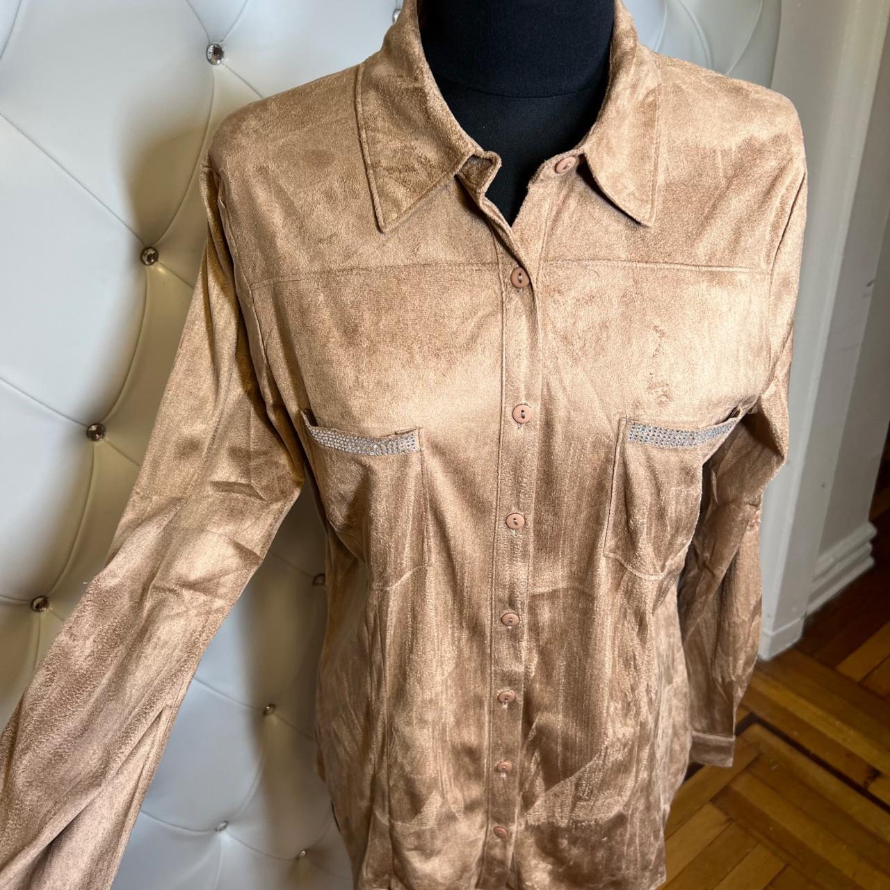 Unbranded Women's Tan Shirt Depop