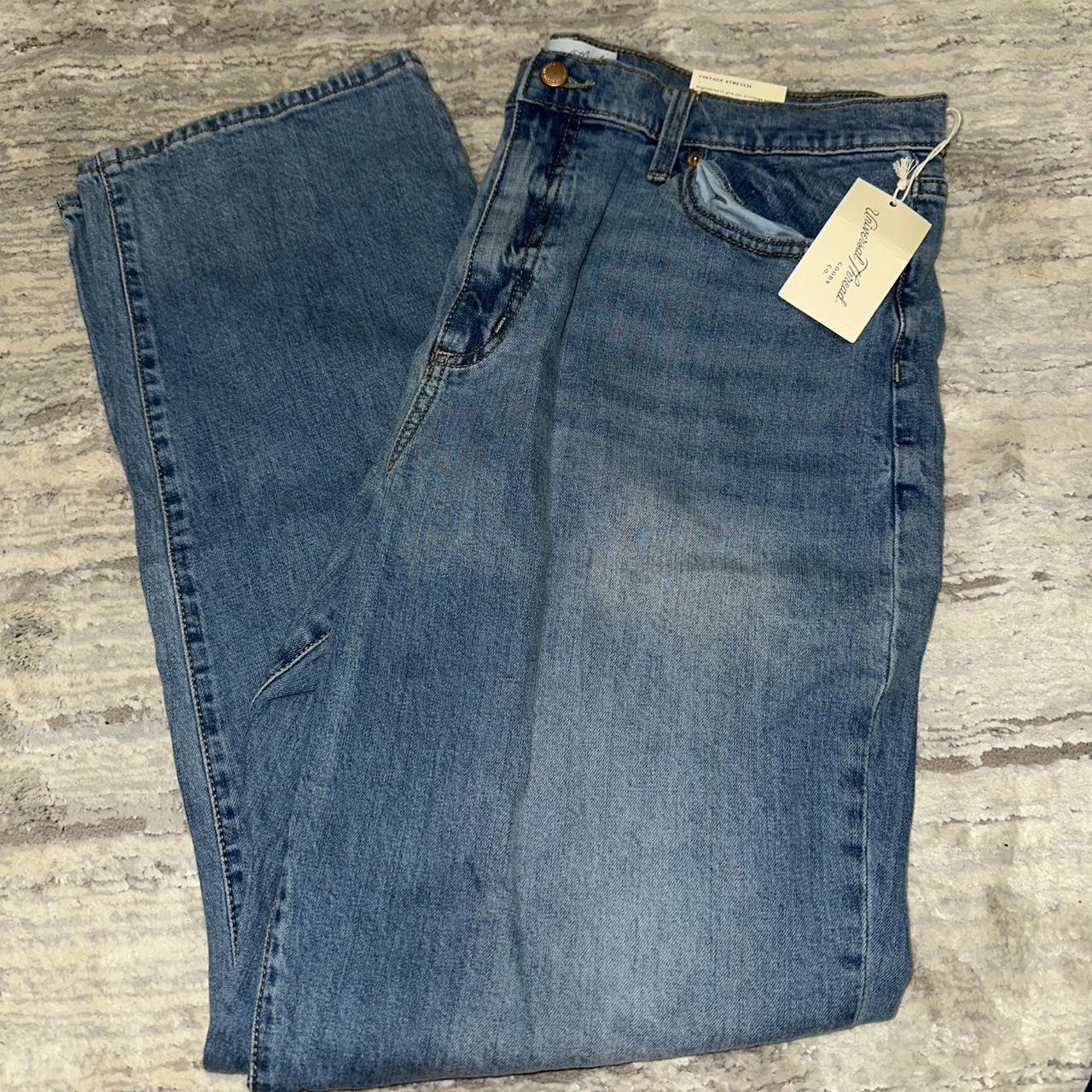 item listed by ashleyc26