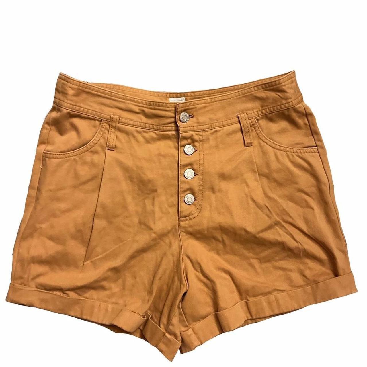80s retro inspired tan high waisted shorts No - Depop