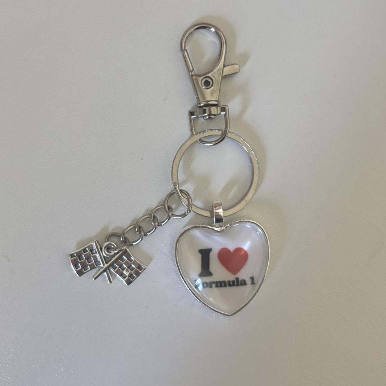 item listed by shadowpuppetval
