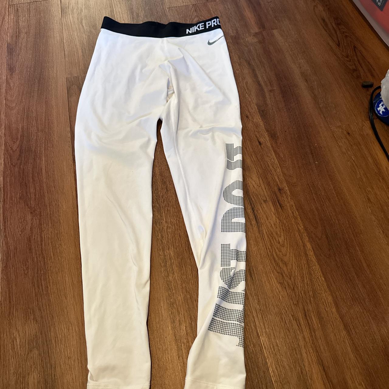 White Nike leggings - Depop