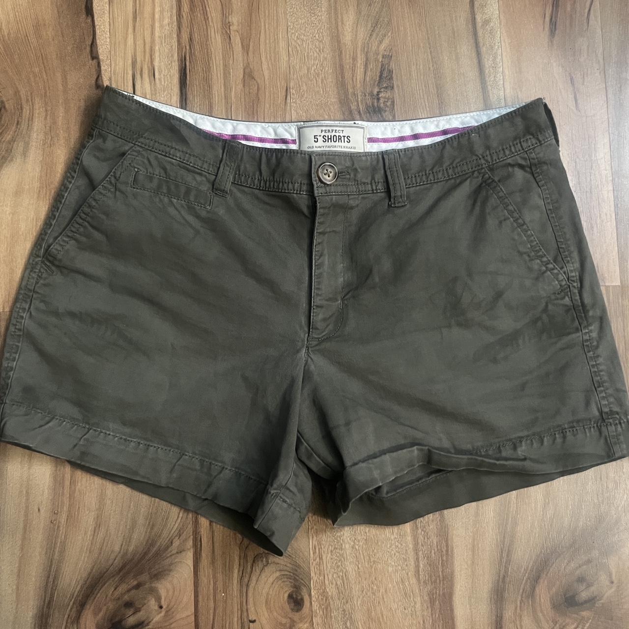 Shops Old navy black green shorts