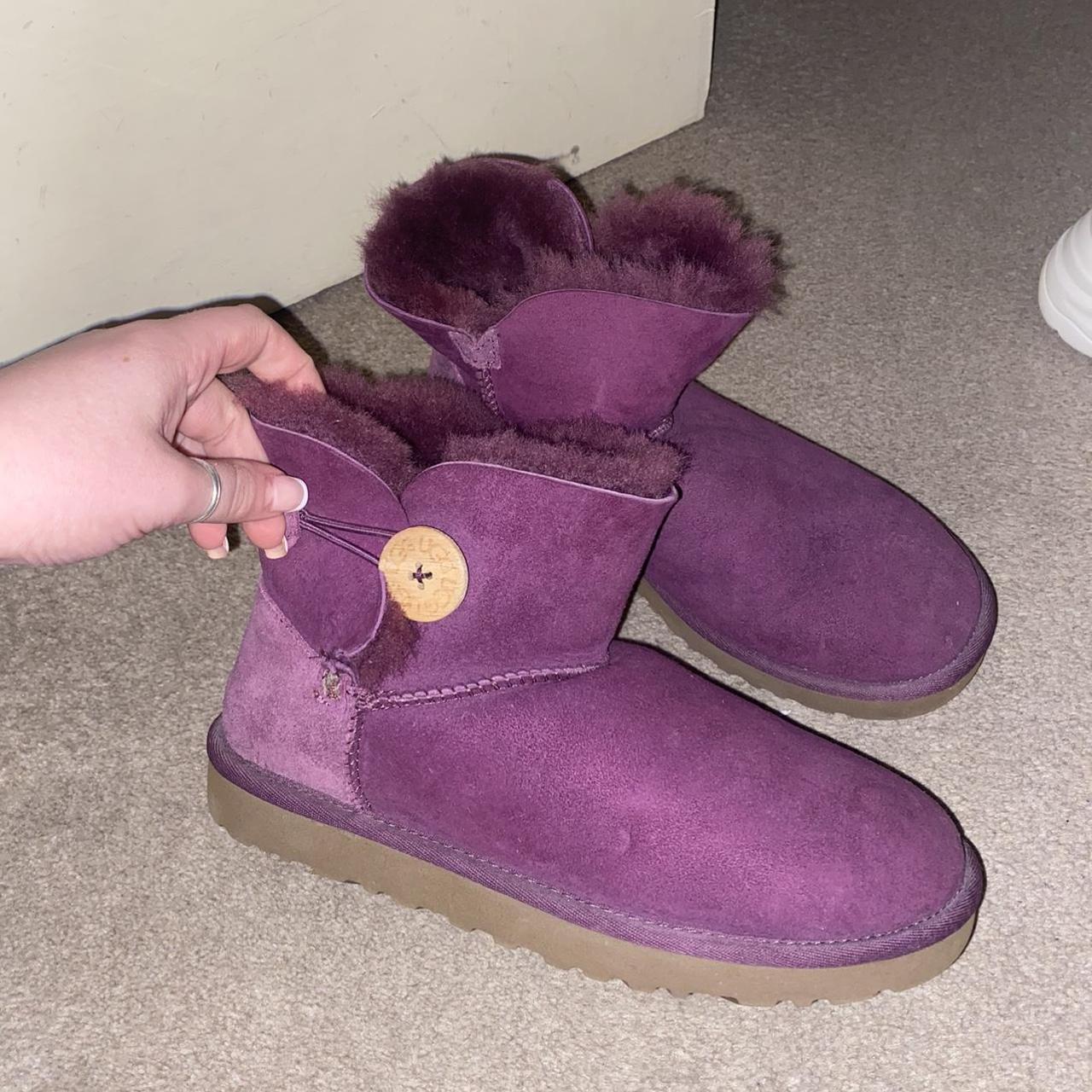 Ugg Women S Boots Depop