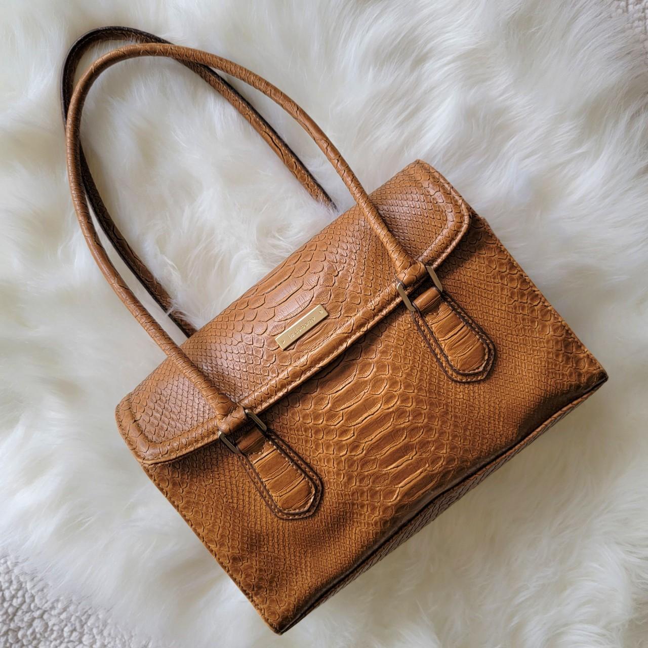 Liz Claiborne Brown Leather Shoulder Bag Purse | Brown leather shoulder bag,  Leather shoulder bag, Purses and bags