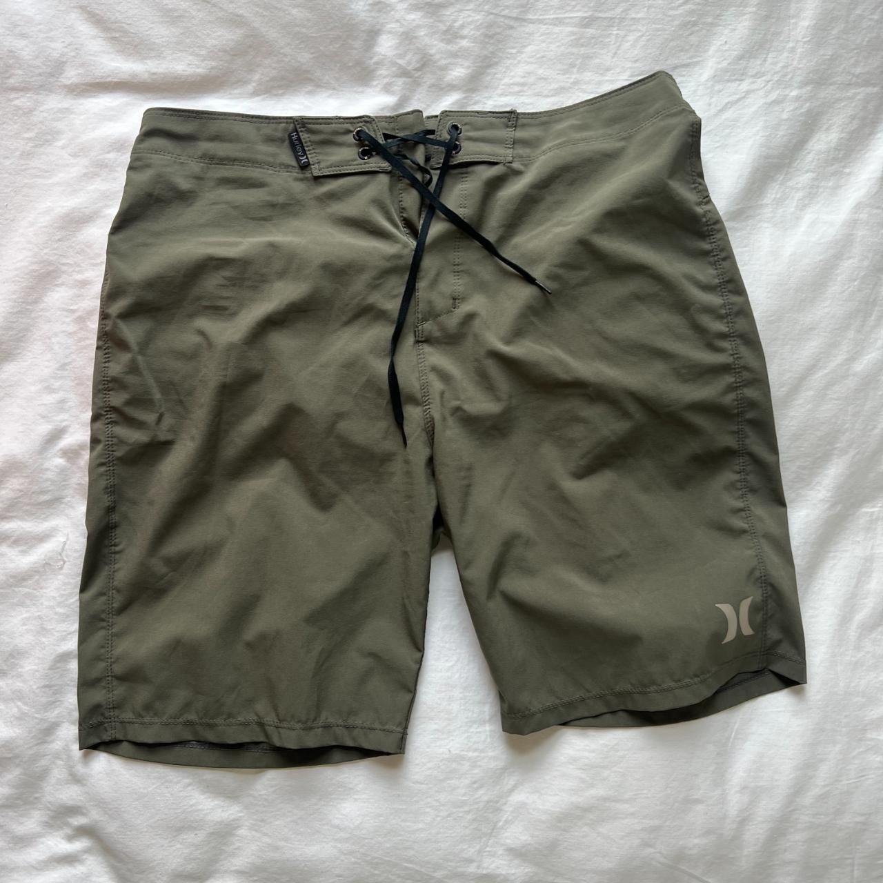 Olive green Hurley board shorts Size 32
