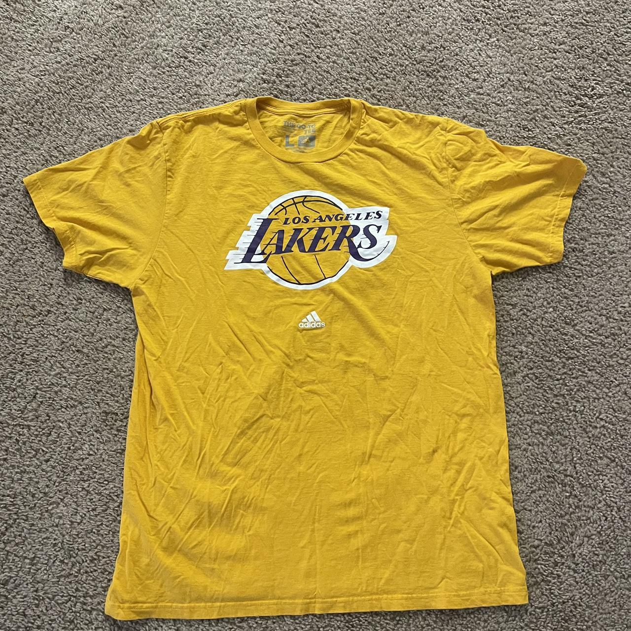 Adidas Los Angeles Lakers logo t-shirt Size M Pit - Depop