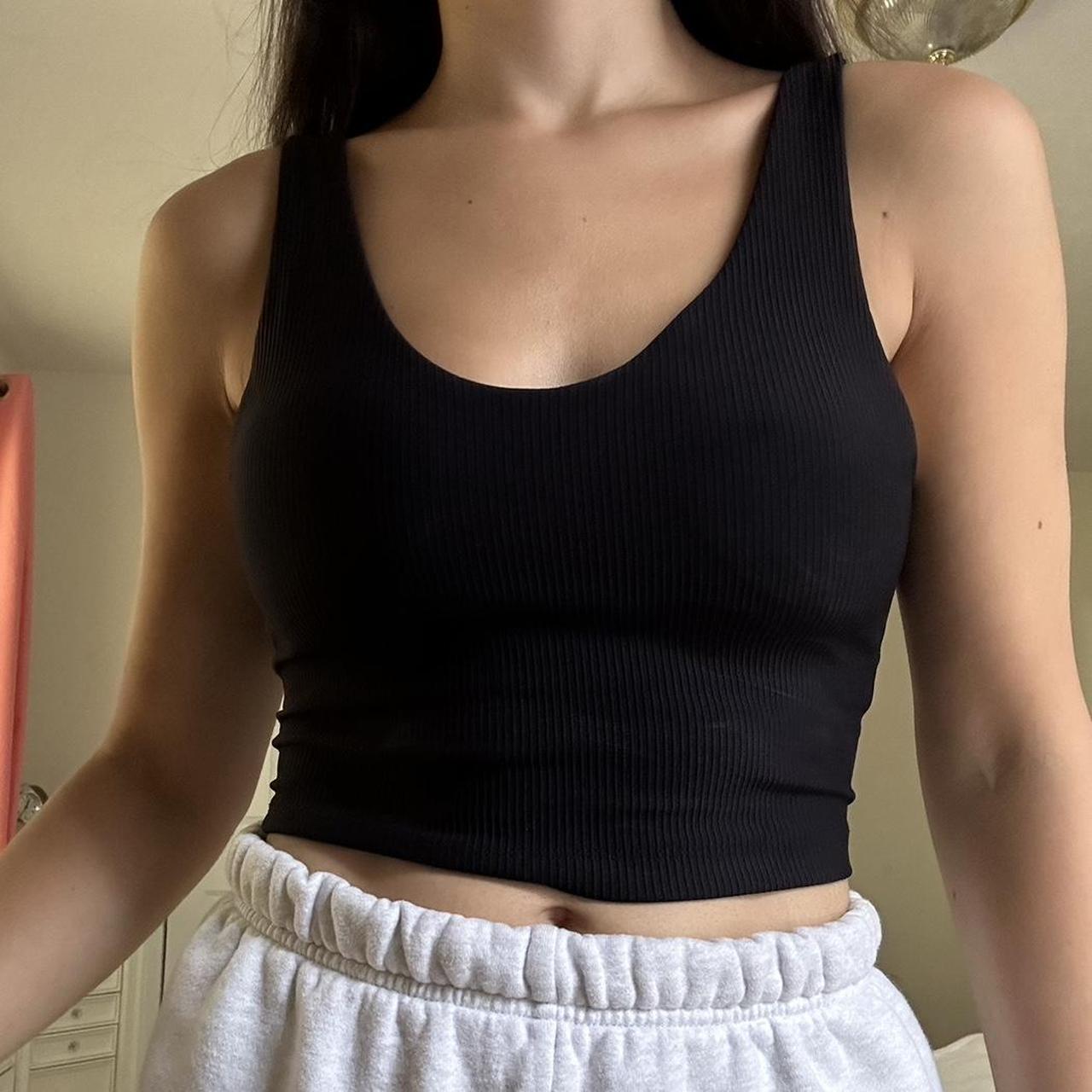Black Ribbed Seamless Cropped Tank Top perfect for - Depop