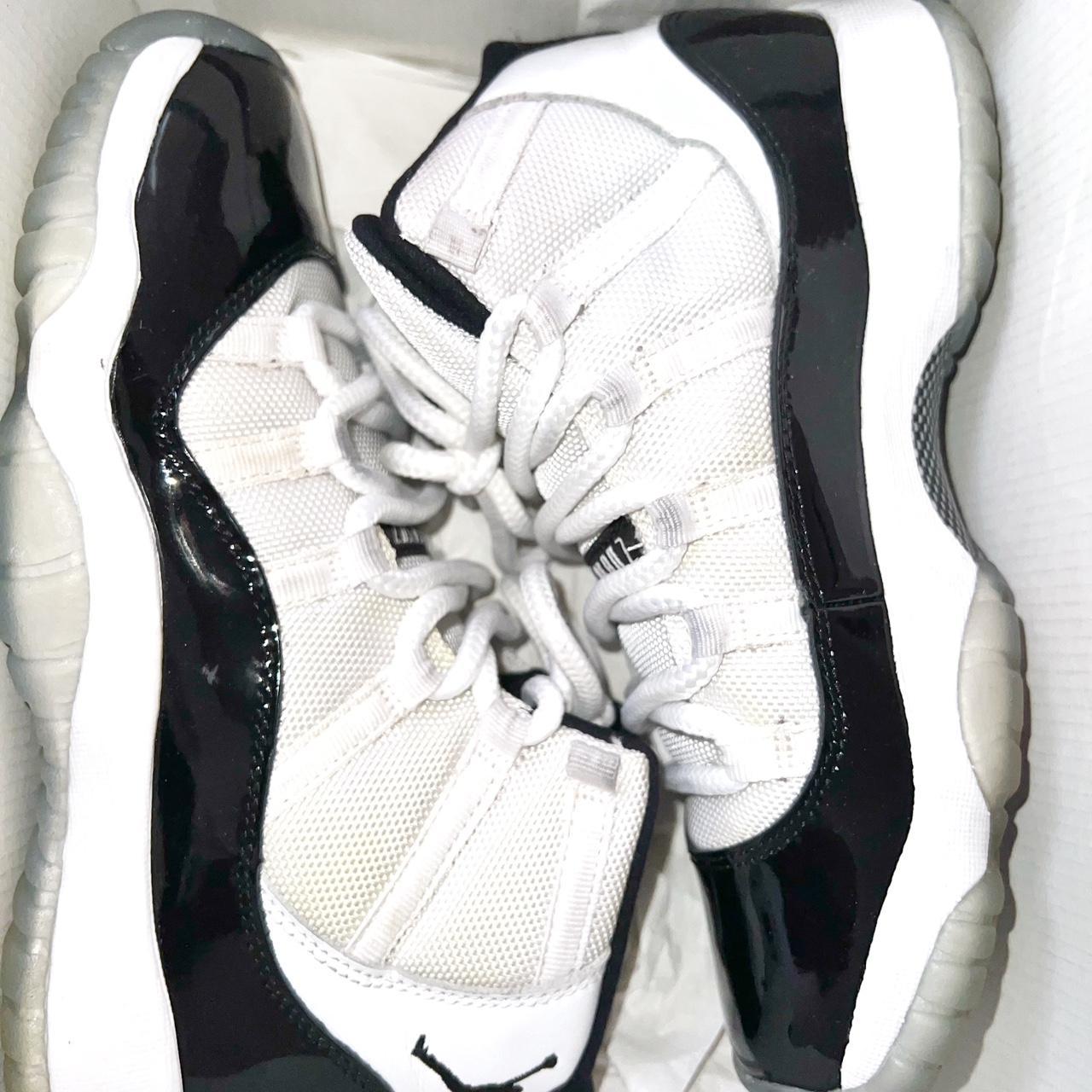 Black and 2024 white concords 2018