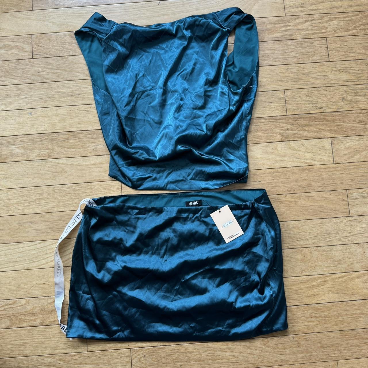 item listed by lexiandlo