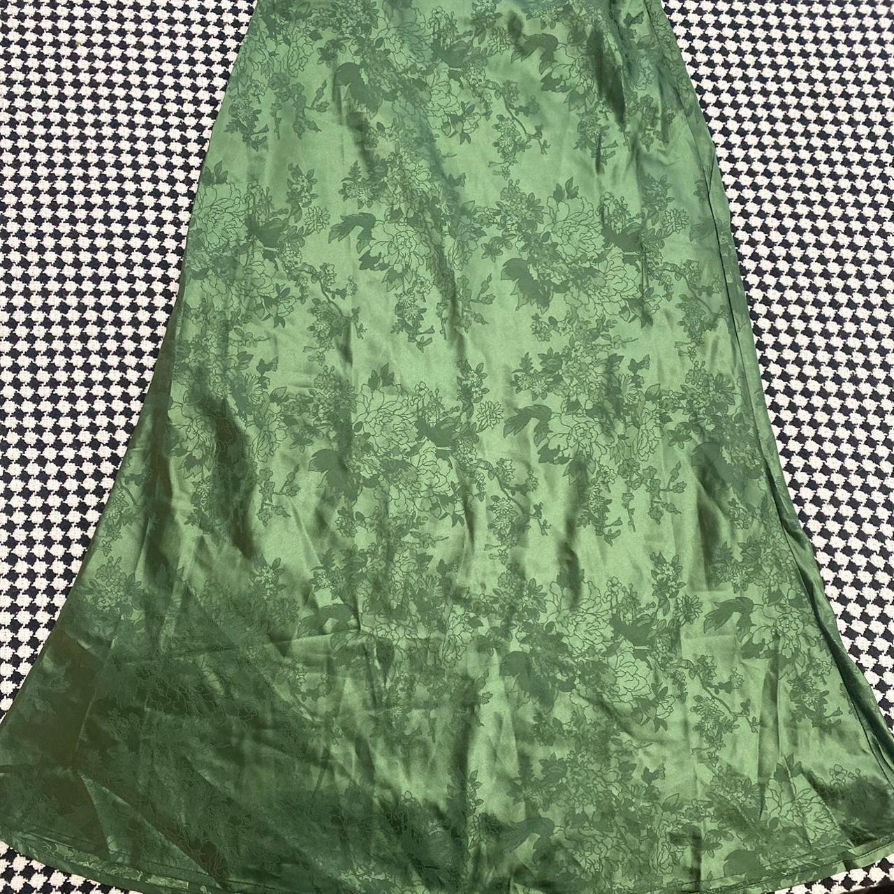 SHEIN Women's Green Skirt Depop