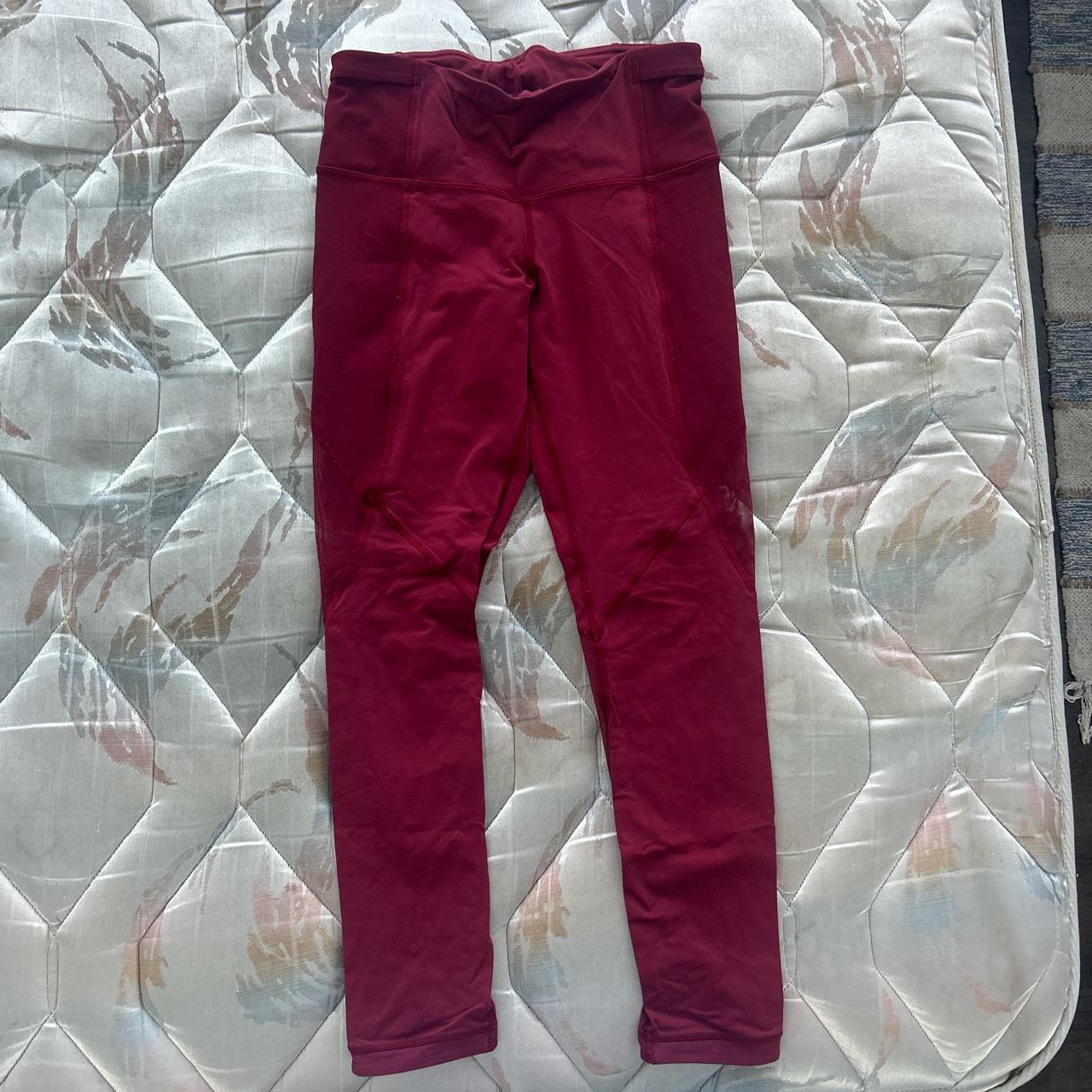 Mid rise maroon/burgundy Lululemon leggings! Mesh