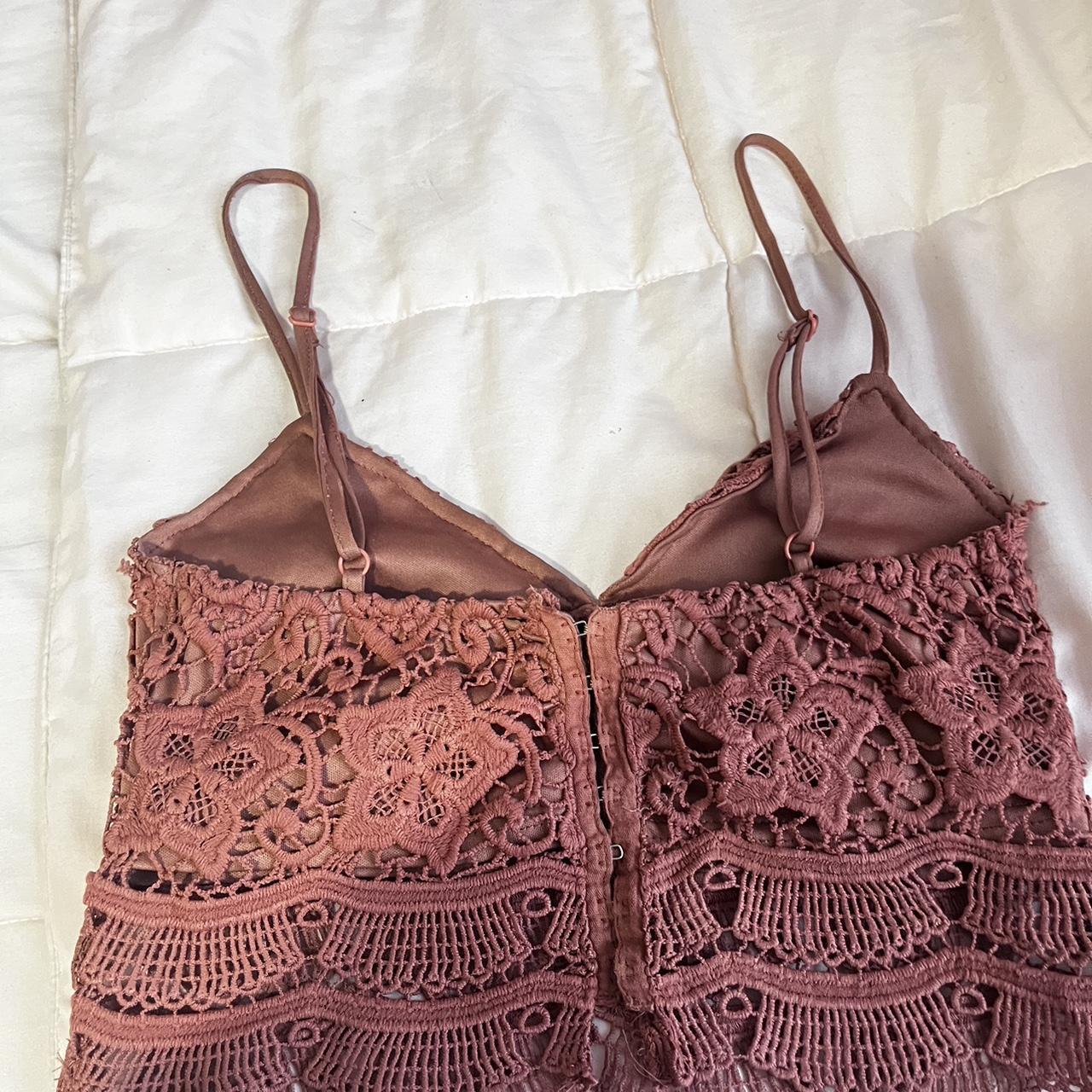 Kendall & Kylie Short Sleeve Lace Corset Top Pink - Depop