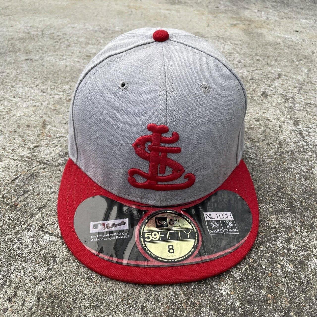 ST LOUIS CARDINALS NEW ERA FIT RED ADJUSTABLE BASEBALL HAT New Era Logo  Strap
