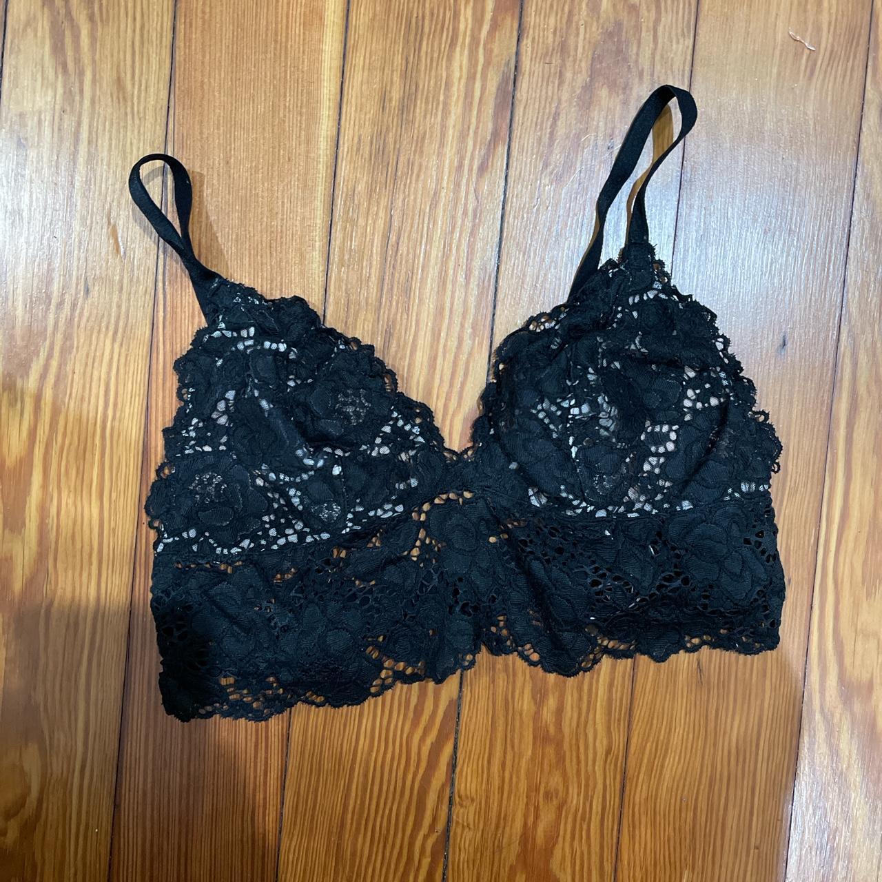 Dainty semi-sheer bralette that can be used as a - Depop