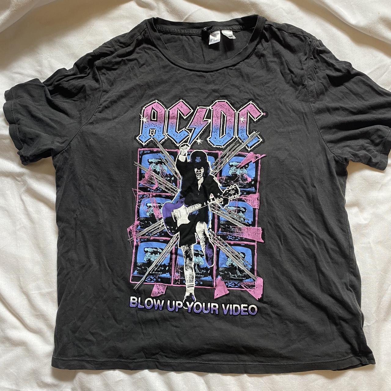 h&m ACDC graphic tshirt size: small Great condition - Depop