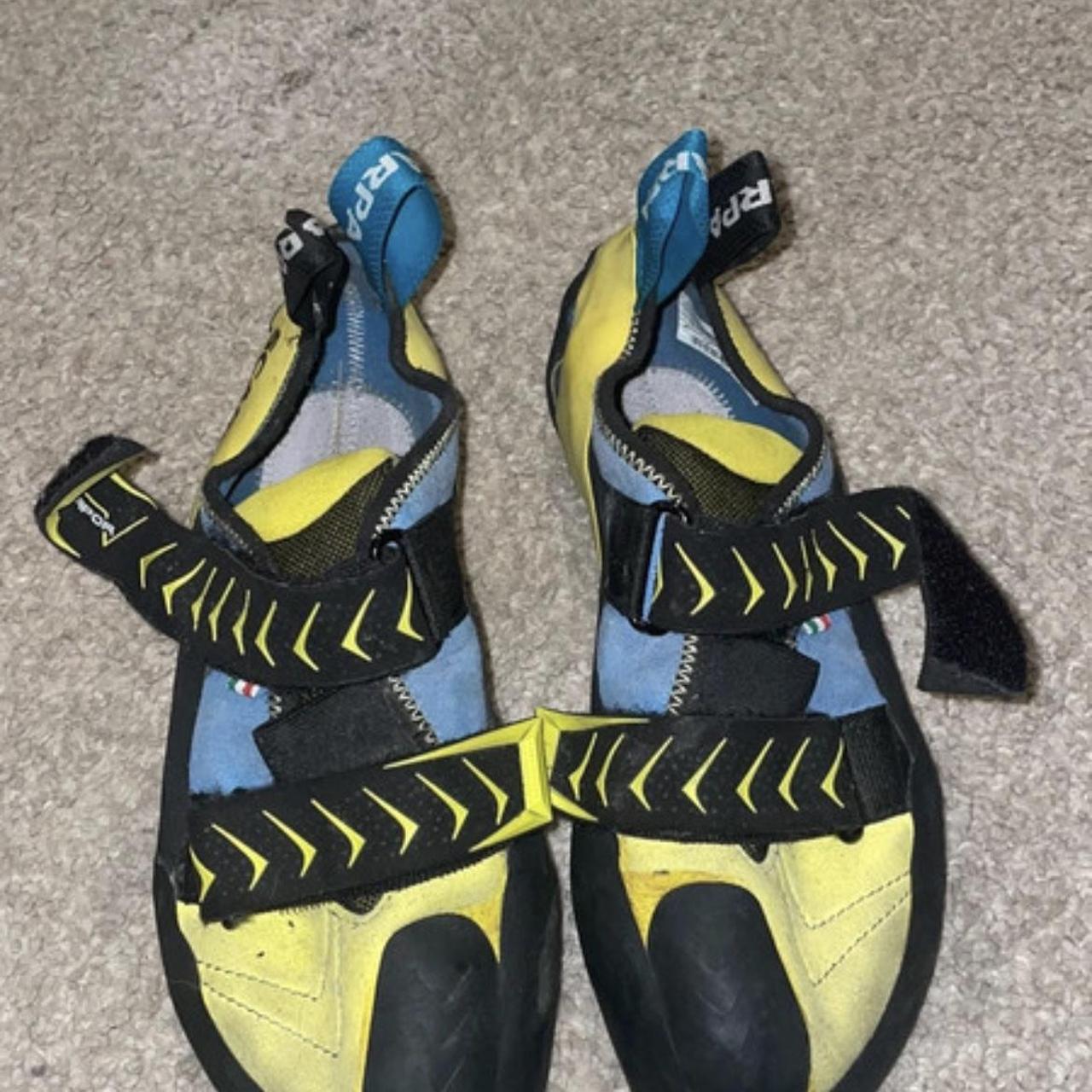 scarpa vapour v climbing shoes