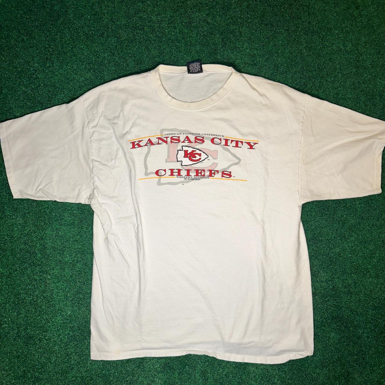 Men's Vintage NFL Shirts & Retro Football Tees