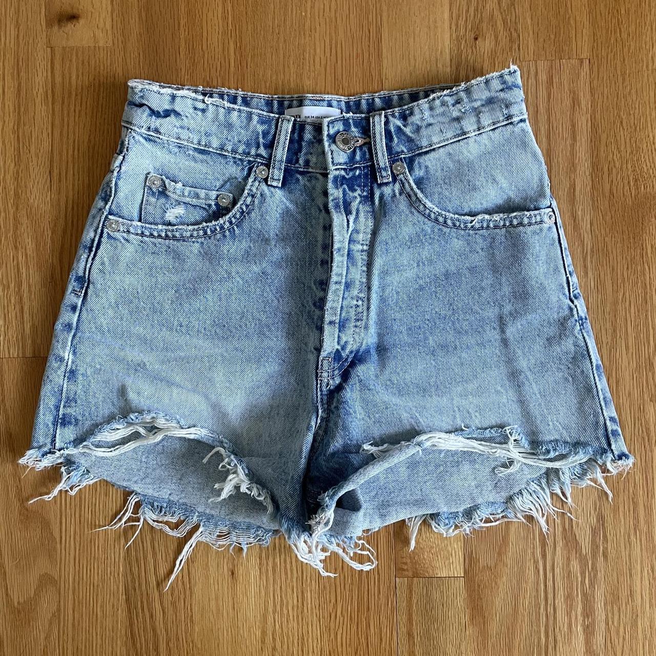 Zara Women's Shorts | Depop