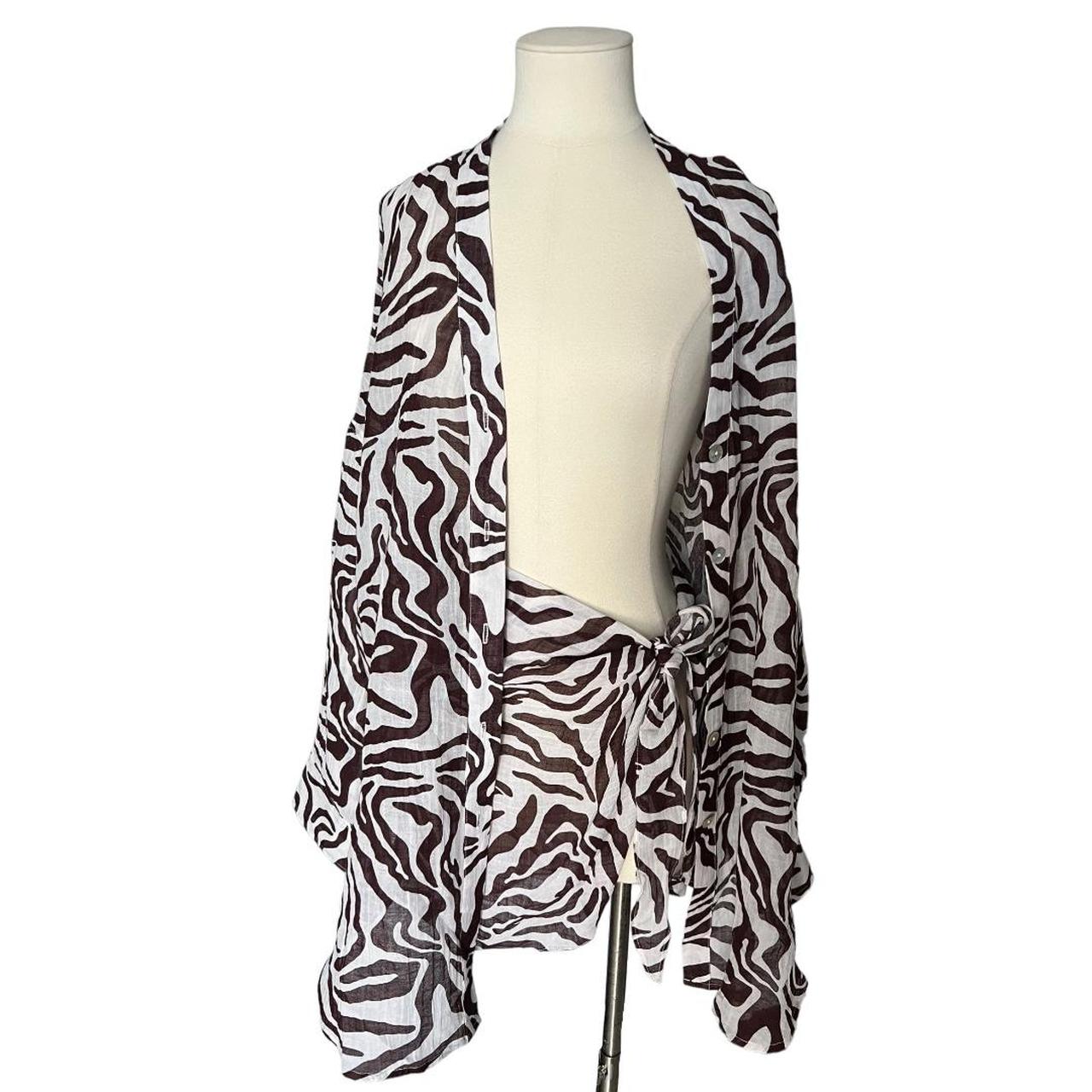 Monday Swimwear Barcelona Tunic + South Beach Sarong... Depop