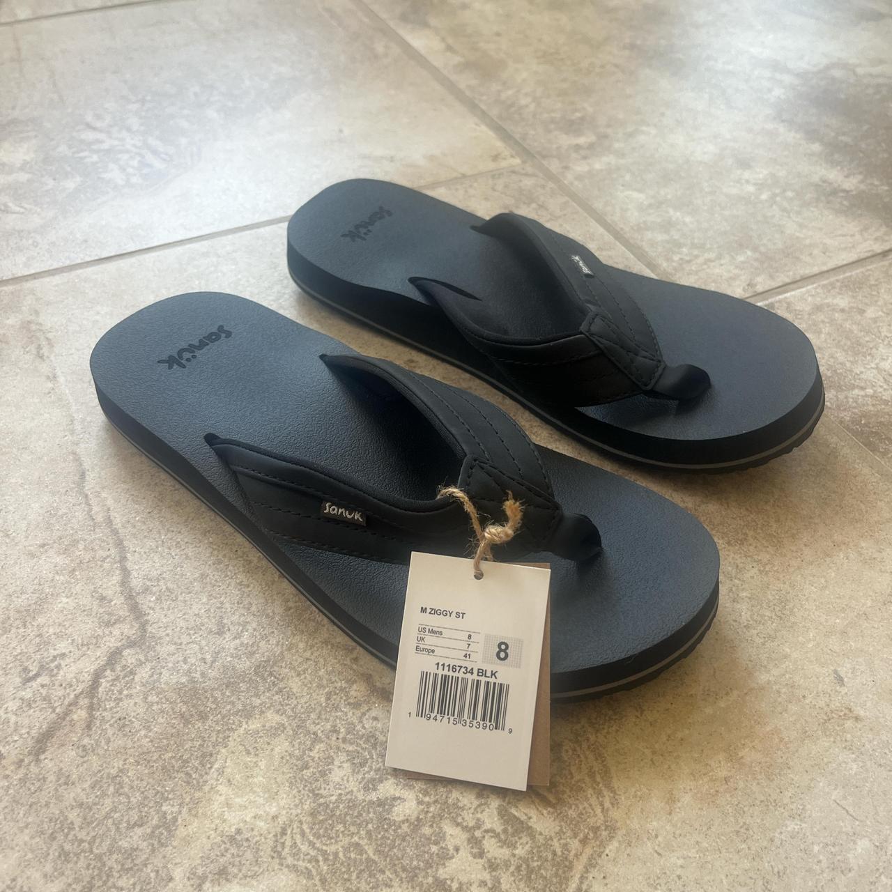 sanuk flip flops