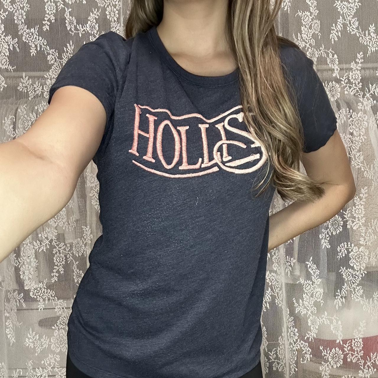 ♡ Hollister Tee ♡, - size m, - true to size / fits a