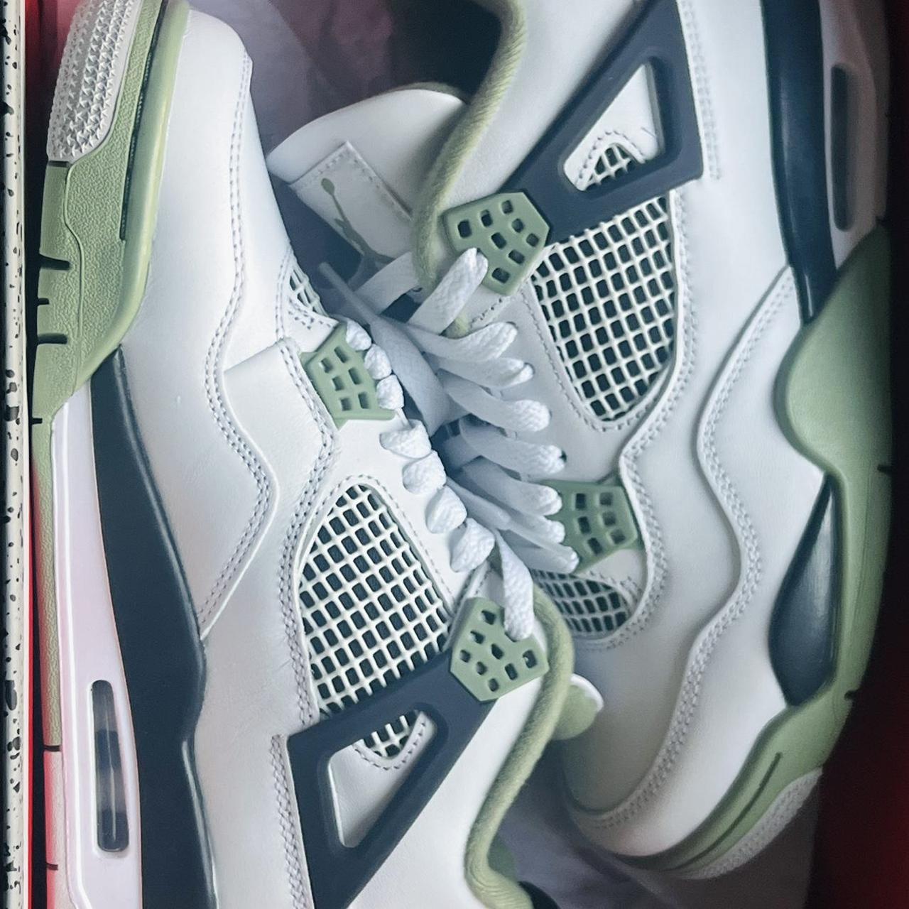 BRAND NEW unworn Jordan 4 SEAFOAM/ OIL GREEN won... Depop