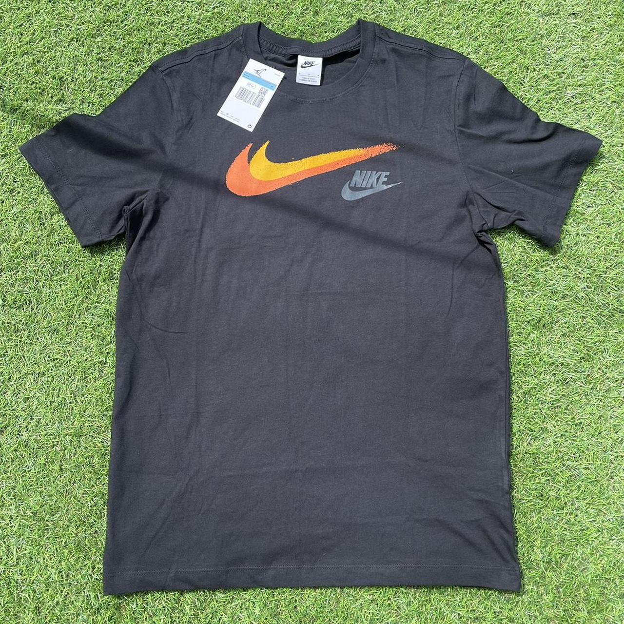 Black and orange nike t shirt hotsell