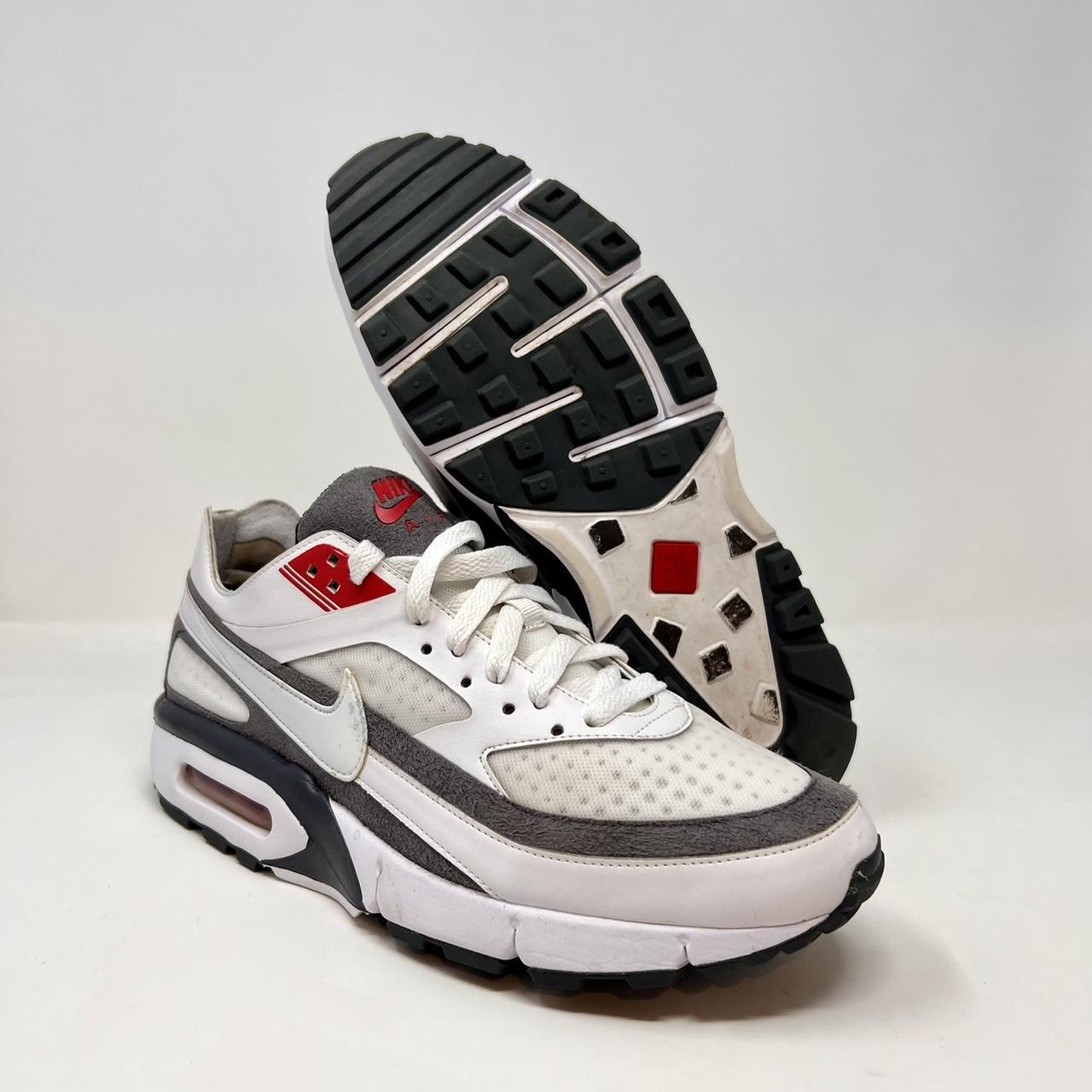 Nike air max classic hotsell bw gen ii trainers