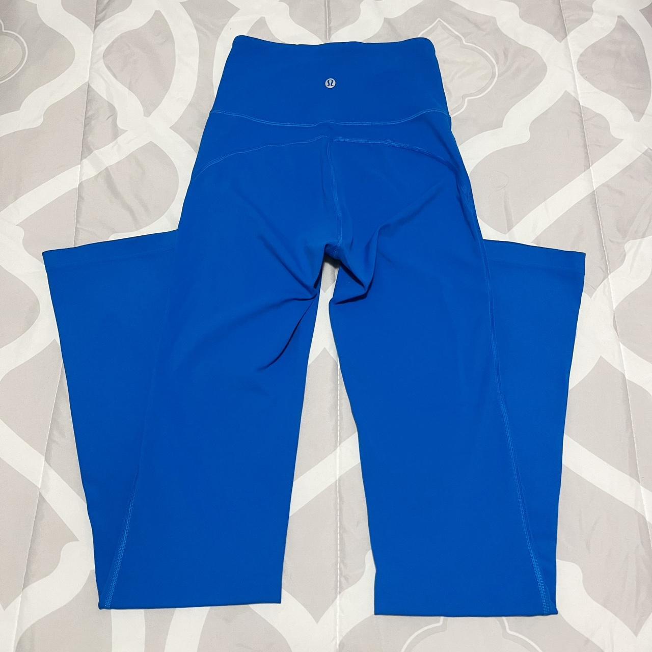 Lululemon Women's Blue Leggings | Depop