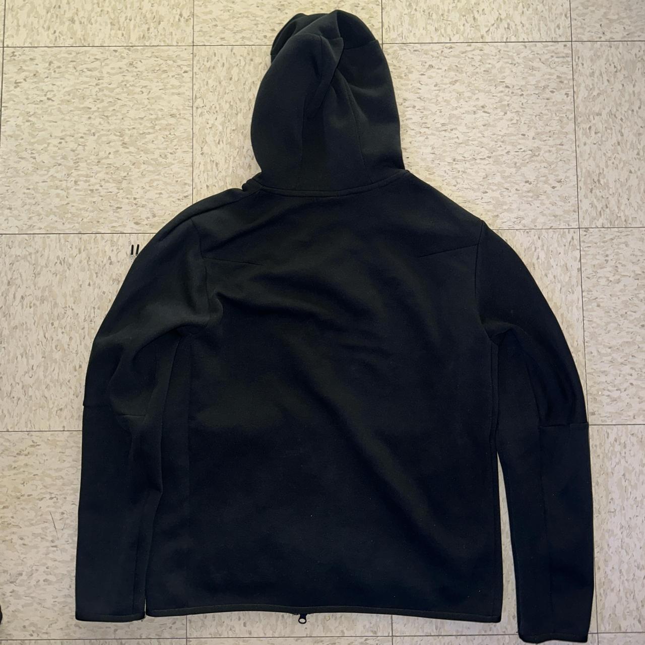 mens black nike tech