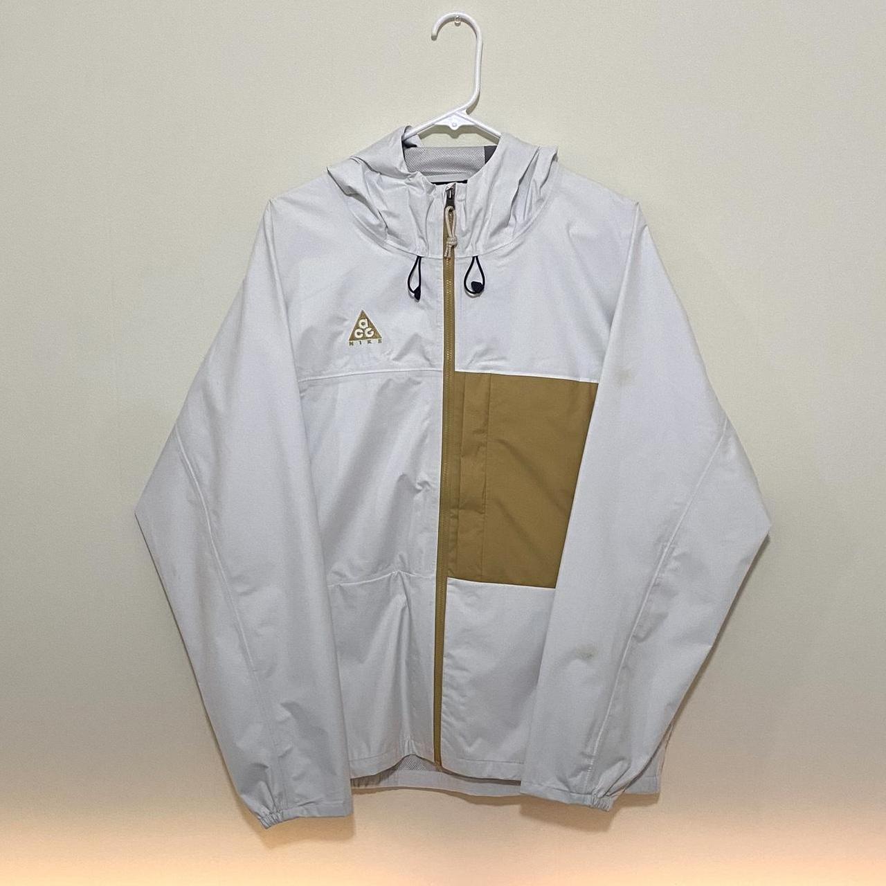 acg white jacket