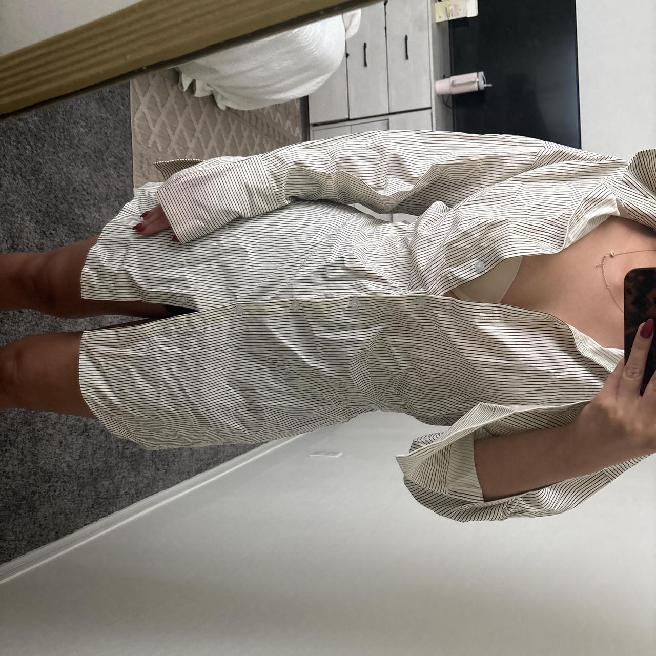 item listed by adrianamejia007