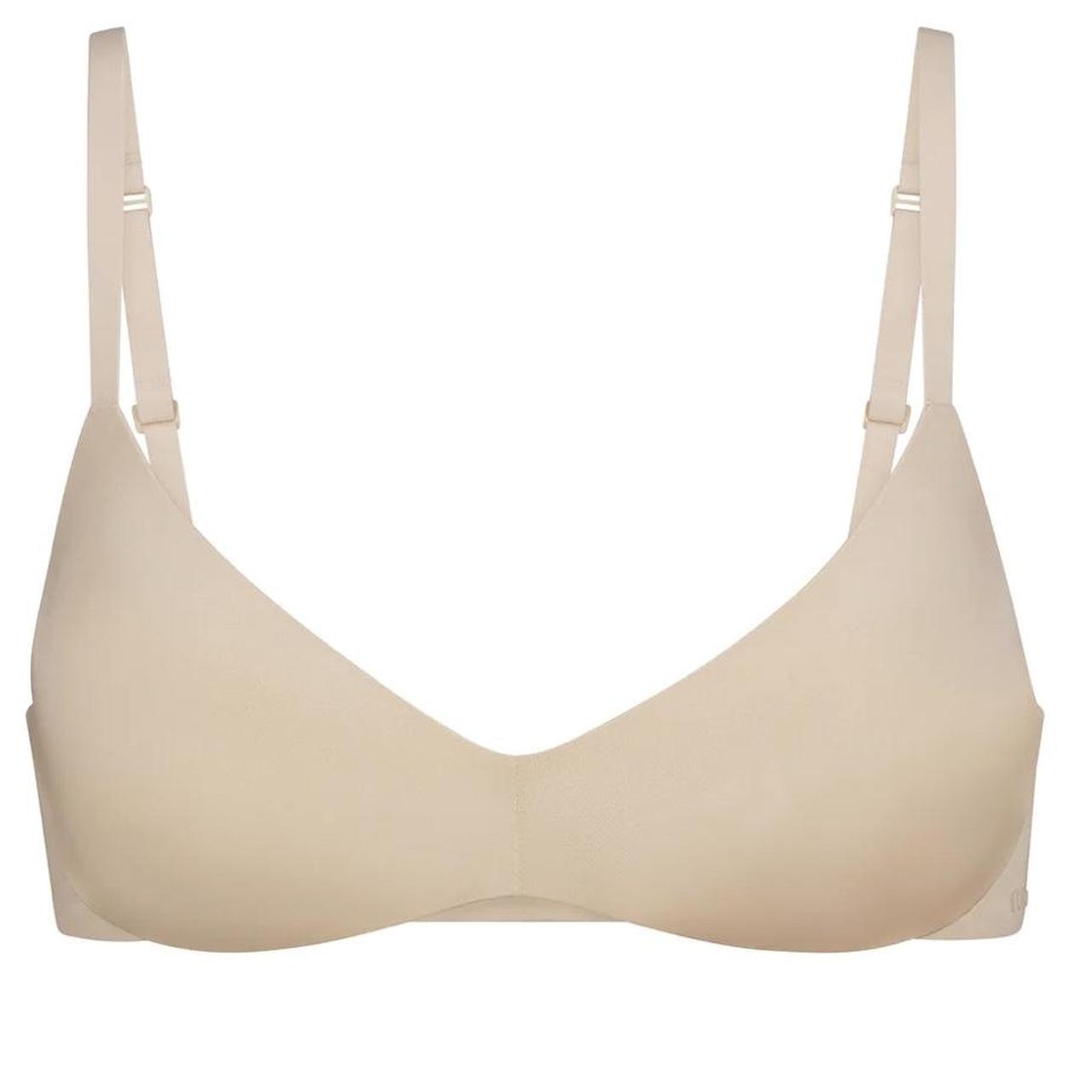 Skims Women's Cream Bra | Depop