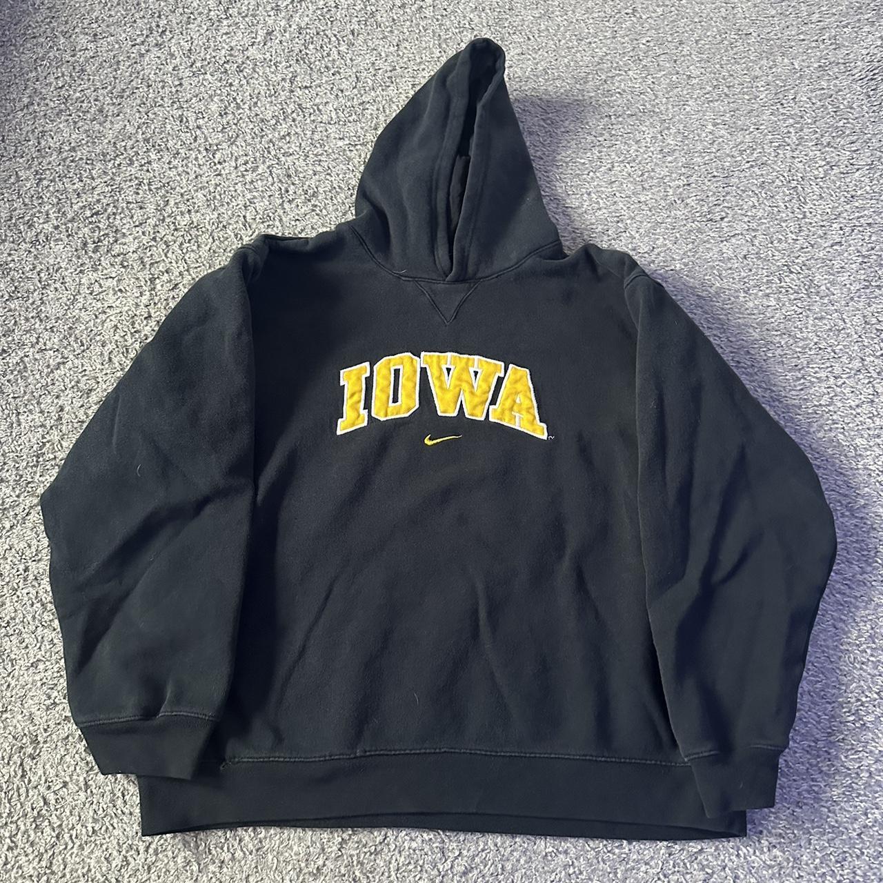 Y2k Iowa Hawkeyes Nike Center Swoosh Hoodie Youth... - Depop